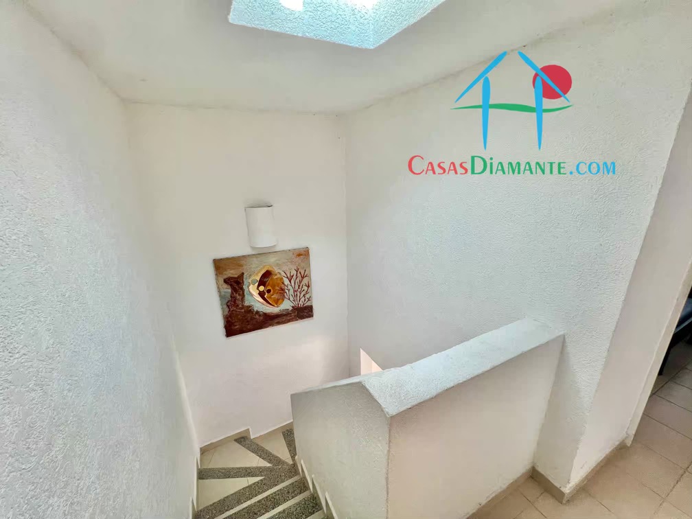 Residencial Diamante E 19 - Escaleras 1